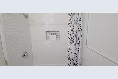 51 Q Street NW, Washington, DC 20001 - Photo 19