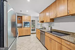 644 E St SE, Washington, DC 20003 - Photo 11