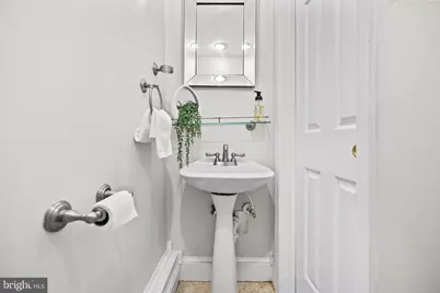 644 E Street SE, Washington, DC 20003 - Photo 31