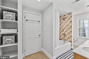 644 E St SE, Washington, DC 20003 - Photo 25