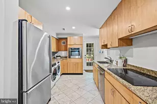 644 E St SE, Washington, DC 20003 - Photo 15