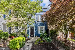 644 E St SE, Washington, DC 20003 - Photo 1