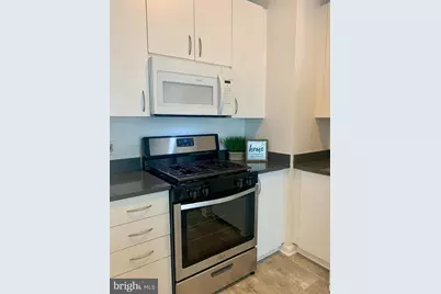 1300 N Street NW #508, Washington, DC 20005 - Photo 5