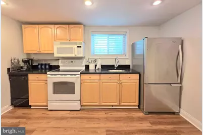 1101 P Street NW #B, Washington, DC 20005 - Photo 15