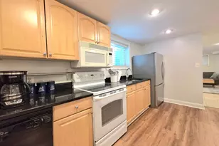 1101 P St NW, Washington, DC 20005 - Photo 13