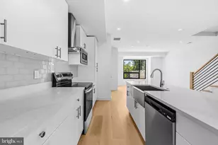 2530 B Elvans Rd SE, Washington, DC 20020 - Photo 9