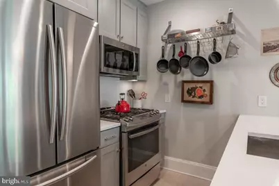 3918 W Street NW #6, Washington, DC 20007 - Photo 5