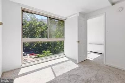 922 24th Street NW #418, Washington, DC 20037 - Photo 17