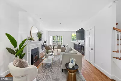 2516 East Place NW, Washington, DC 20007 - Photo 3