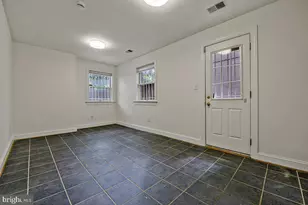 1233 4th St NW, Washington, DC 20001 - Photo 17