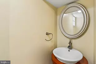 6105 5th St NW, Washington, DC 20011 - Photo 37