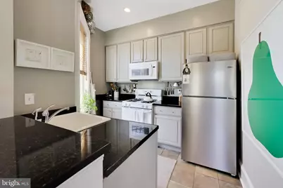 1423 R Street NW #300, Washington, DC 20009 - Photo 15