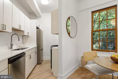 2032 Belmont Road NW #211, Washington, DC 20009 - Photo 31