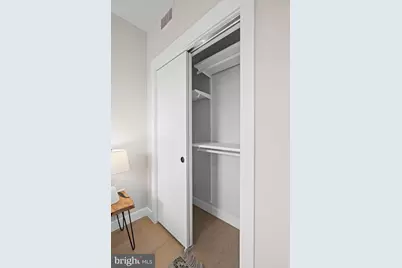 733 8th Street SE #303, Washington, DC 20003 - Photo 9