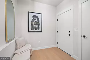 733 8th St SE, Washington, DC 20003 - Photo 3