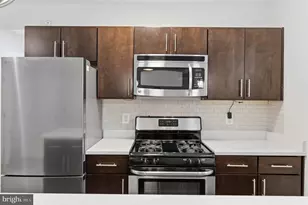 4226 7th St NW, Washington, DC 20011 - Photo 5
