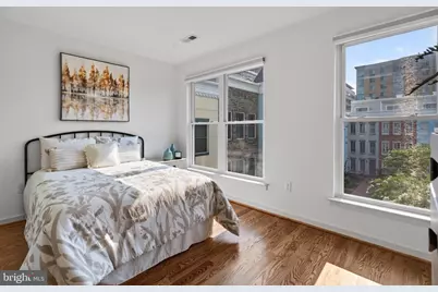 349 L Street SE, Washington, DC 20003 - Photo 29