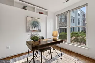 349 L St SE, Washington, DC 20003 - Photo 3