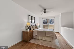 349 L St SE, Washington, DC 20003 - Photo 35