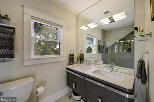5710 Broad Branch Rd NW, Washington, DC 20015 - Photo 11