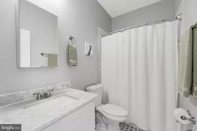 1613 Isherwood Street NE #3, Washington, DC 20002 - Photo 17