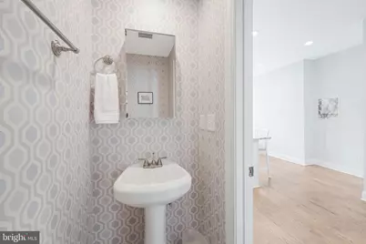 1613 Isherwood Street NE #3, Washington, DC 20002 - Photo 9