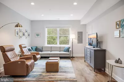 1613 Isherwood Street NE #3, Washington, DC 20002 - Photo 3