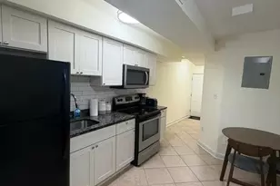 978 Mt Olivet Rd NE, Washington, DC 20002 - Photo 5