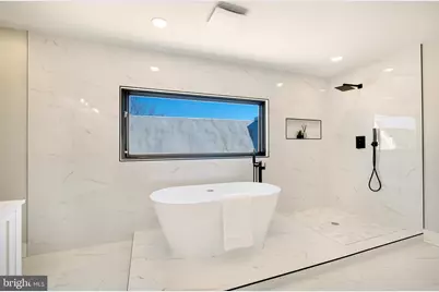 21 16th Street SE, Washington, DC 20003 - Photo 25
