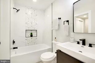 21 16th St SE, Washington, DC 20003 - Photo 29