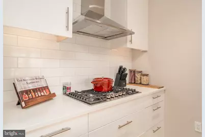 777 C Street SE #507, Washington, DC 20003 - Photo 11