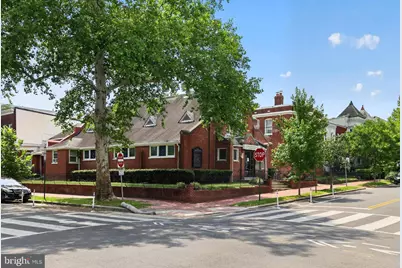 653 11th Street NE, Washington, DC 20002 - Photo 3