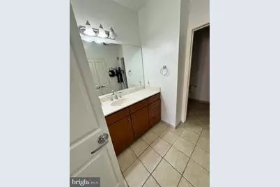 1001 L Street NW #604, Washington, DC 20001 - Photo 9