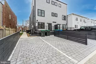2217 40th St NW, Washington, DC 20007 - Photo 17