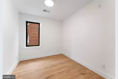 2217 40th Street NW #102, Washington, DC 20007 - Photo 11