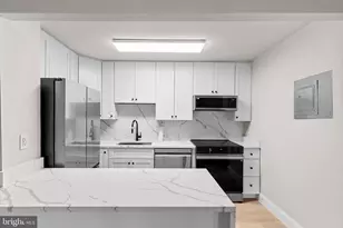 1325 18th St NW, Washington, DC 20036 - Photo 13