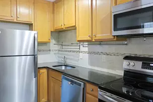 1815 A St SE, Washington, DC 20003 - Photo 3