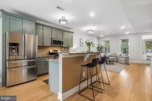 911 L St NE, Washington, DC 20002 - Photo 9