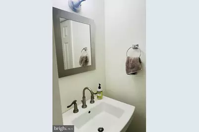 2639 Woodley Place NW #A, Washington, DC 20008 - Photo 13