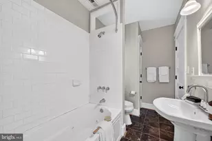 3015 Porter St NW, Washington, DC 20008 - Photo 49