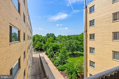 4600 Connecticut Avenue NW #717, Washington, DC 20008 - Photo 25