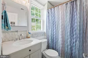 6010 34th Pl NW, Washington, DC 20015 - Photo 23