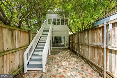 108 14th Street SE, Washington, DC 20003 - Photo 17