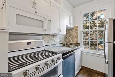 2801 Cortland NW #103, Washington, DC 20008 - Photo 9