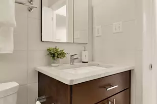 2400 41st St NW, Washington, DC 20007 - Photo 21