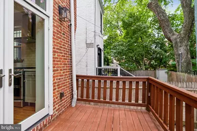 1105 G Street SE, Washington, DC 20003 - Photo 27