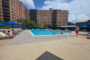 4201 Cathedral Ave NW, Washington, DC 20016 - Photo 23