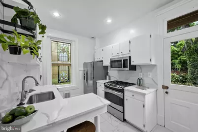 727 Massachusetts Avenue NE, Washington, DC 20002 - Photo 15