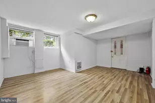 727 Massachusetts Ave NE, Washington, DC 20002 - Photo 45