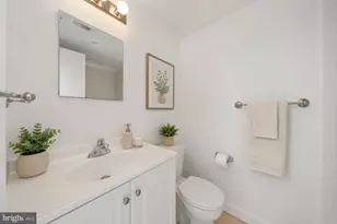 630 11th St NE, Washington, DC 20002 - Photo 9